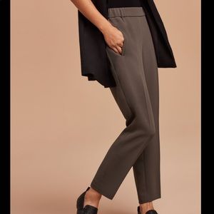 Aritzia Wilfred Darontal Pant (0) - Olive Green